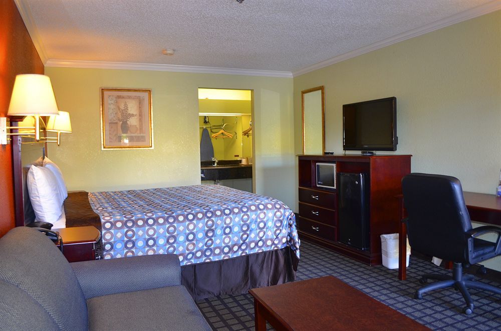 Americas Best Value Inn Fort Worth Esterno foto