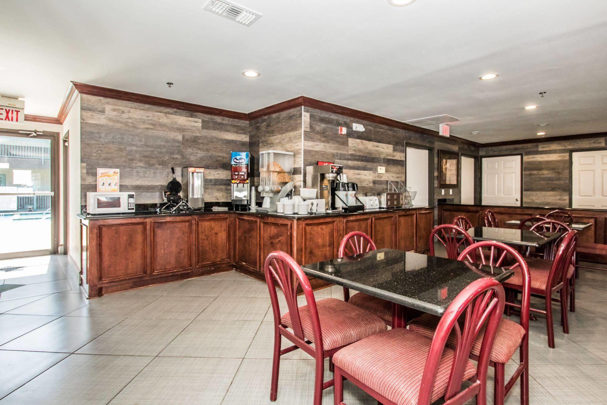 Americas Best Value Inn Fort Worth Esterno foto